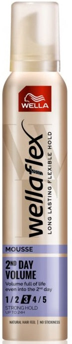 Wella Wellaflex Mousse 2. dzień tom 3 Mocne utrwalenie 200ml